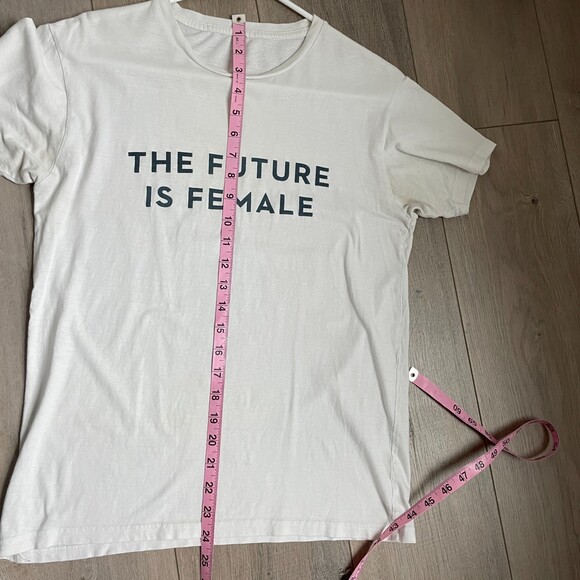 The Future Is Female graphic tee shirt tshirt - Picture 6 of 10